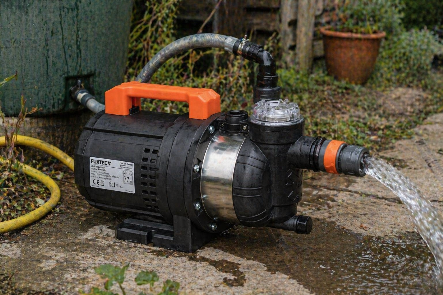 Gartenpumpe im Garten: Wasser effizient aus Brunnen, Zisternen und für die Bewässerung nutzen